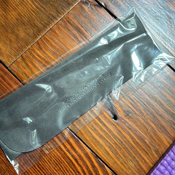 Brand New 💥 Kim Kardashian West 🕶️ - Picture 3 of 7